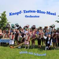 Rathausplatzkonzert mit der Knopf-Tasten-Blos-Musi